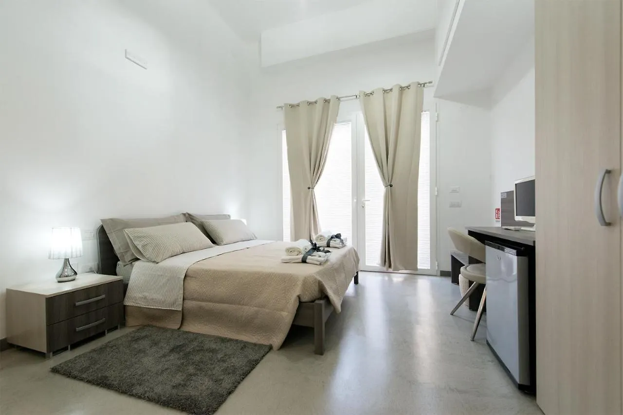 Byron Rooms La Spezia 0*,