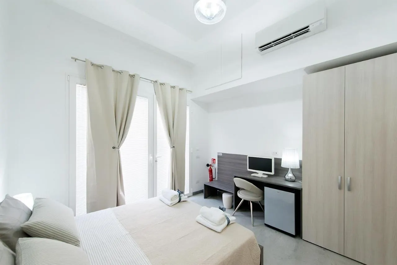 Byron Rooms La Spezia 0*,